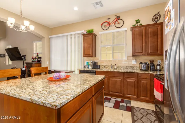 $2,500 | 1367 South Country Club Drive, Unit 1054, Mesa, AZ 85210