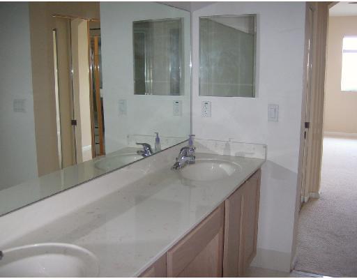2037 Oakhurst Way Riviera Beach, FL 33404 - Photo 8 of 16 Additional Photo
