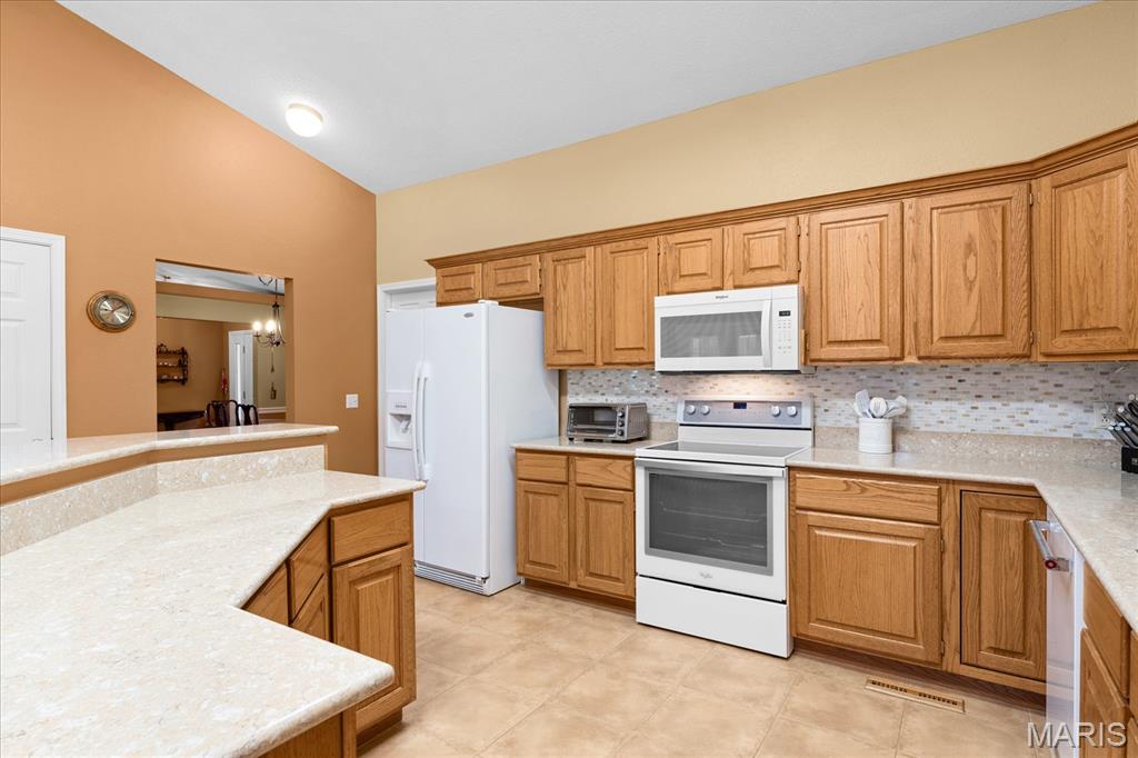1063 Oxford Hill Road O'Fallon, IL 62269 - Photo 16 of 60