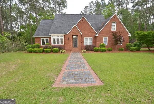 $499,000 | 41 Pine Ln Drive, Eastman, GA 31023