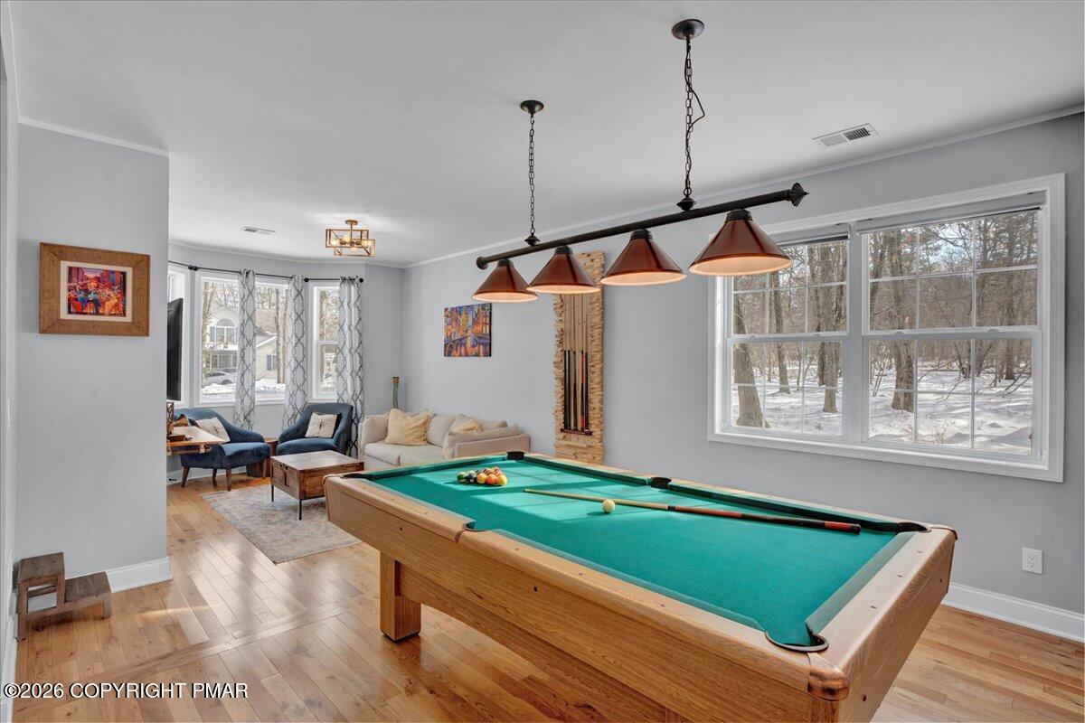 3223 Willow Grove Road Pocono Summit, PA 18346 - Photo 4 of 34 Game Room
