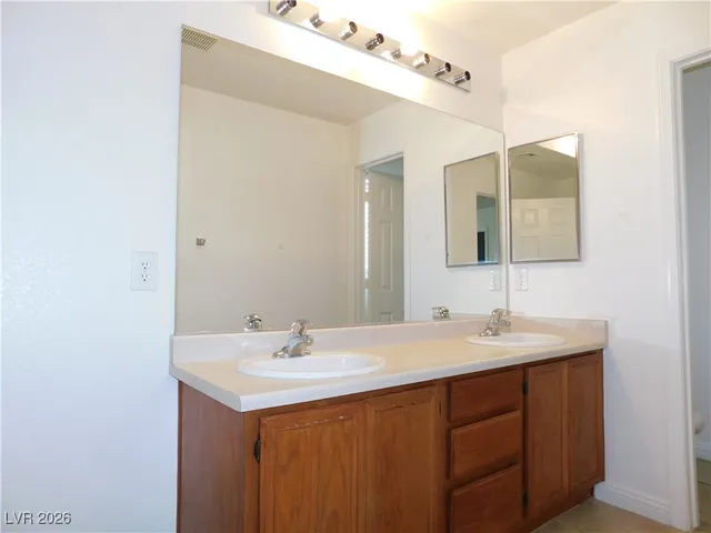$1,700 | 5275 Broadlake Lane, Las Vegas, NV 89122