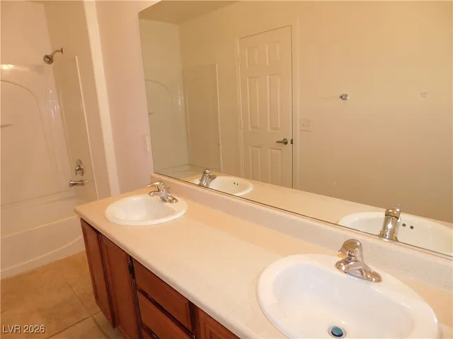 $1,700 | 5275 Broadlake Lane, Las Vegas, NV 89122