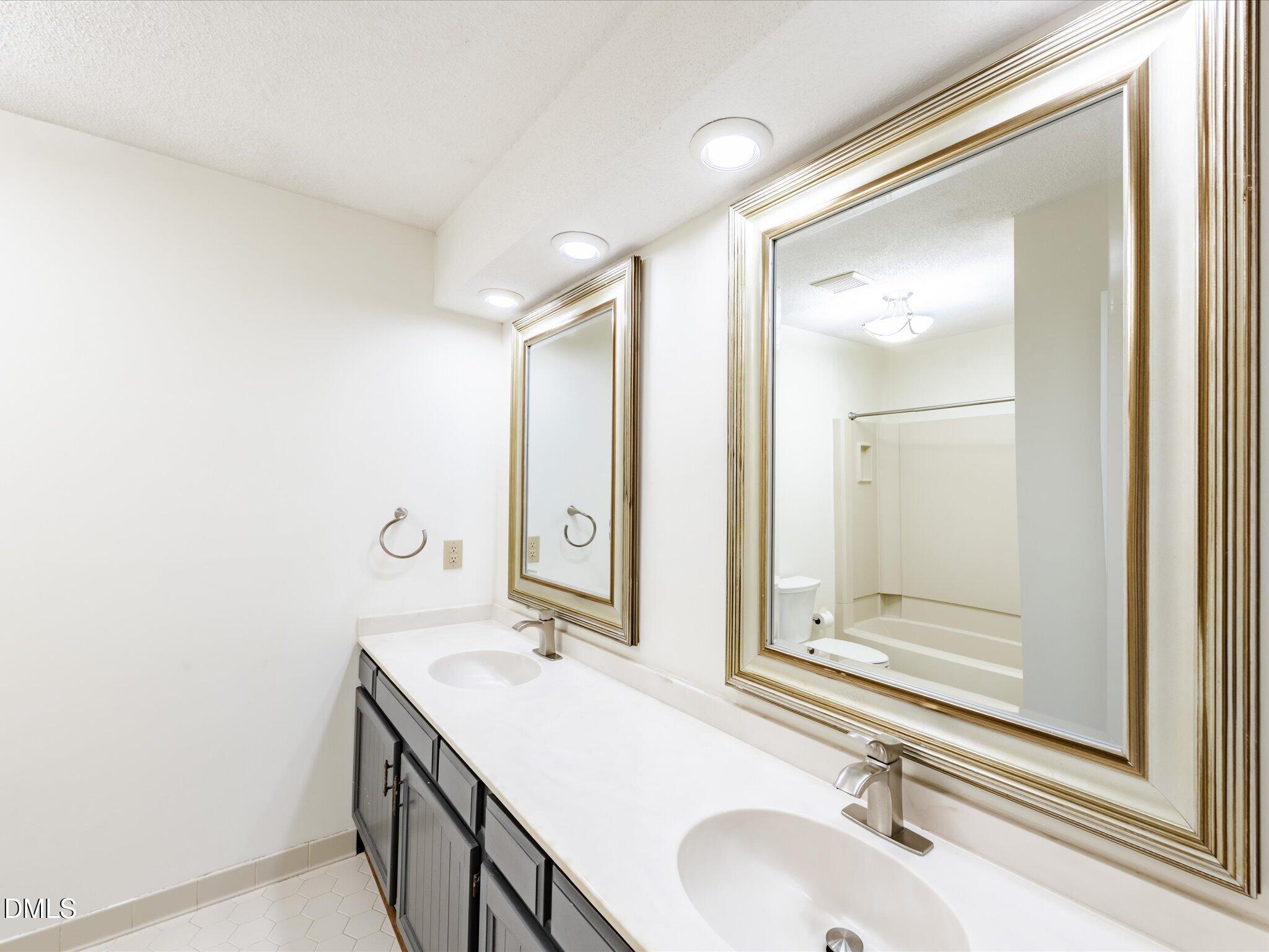 2929 Rue Sans Famille Raleigh, NC 27607 - Photo 26 of 38 30-Full Bath