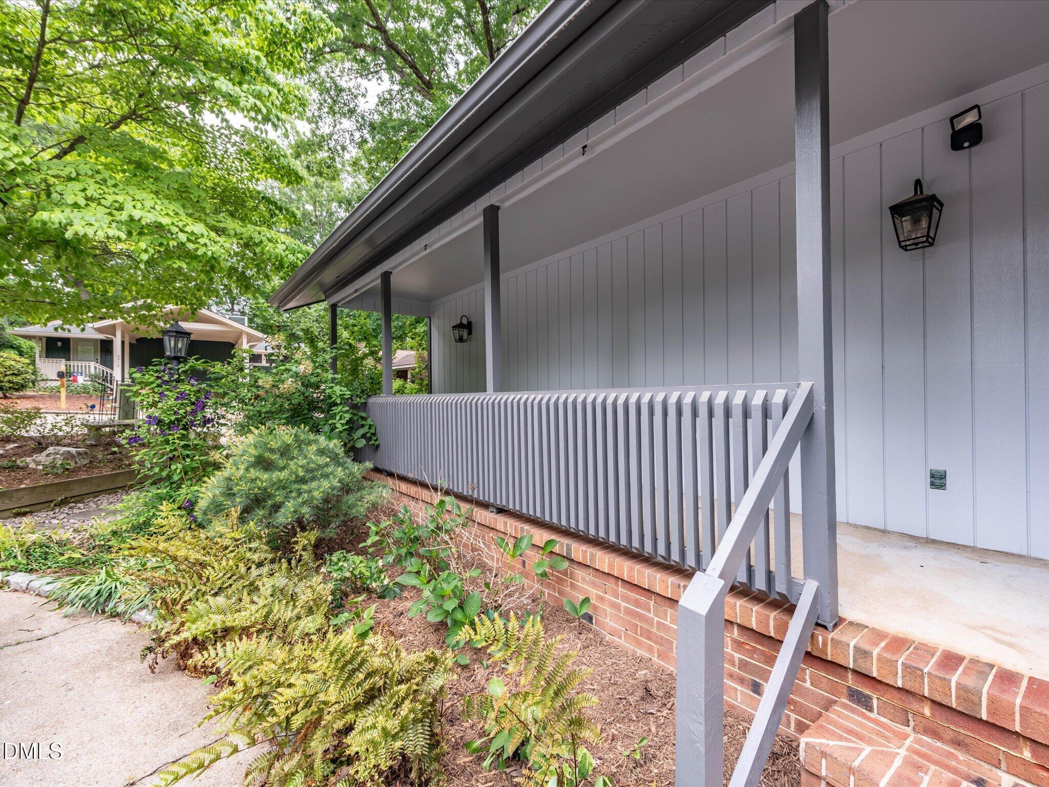 2929 Rue Sans Famille Raleigh, NC 27607 - Photo 4 of 38 06-Side View