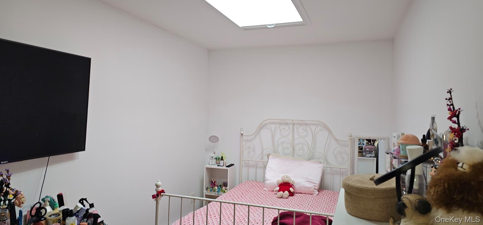 175 Beach 29th Street Queens, NY 11691 - Photo 4 of 21