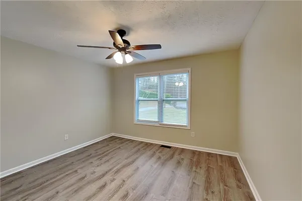 $2,495 | 255 Valley Brook Drive, Woodstock, GA 30188