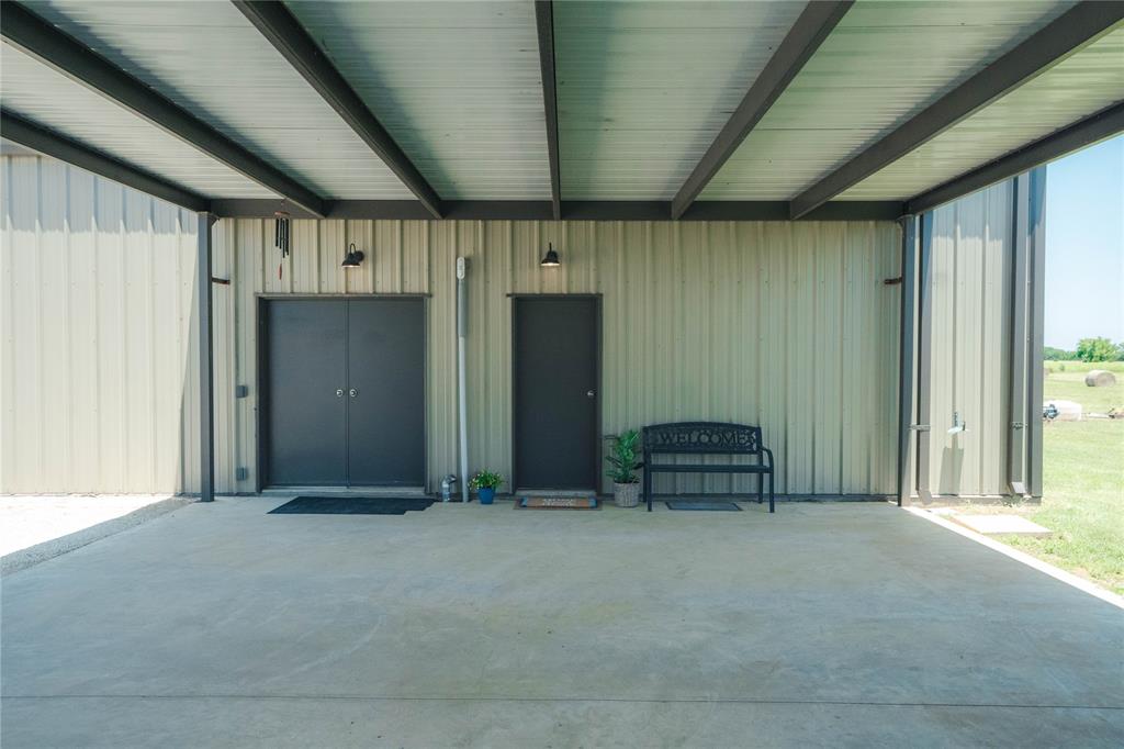 20548 Fm 901 Road Gordonville, TX 76245 - Photo 6 of 39 Barndo with Storage room