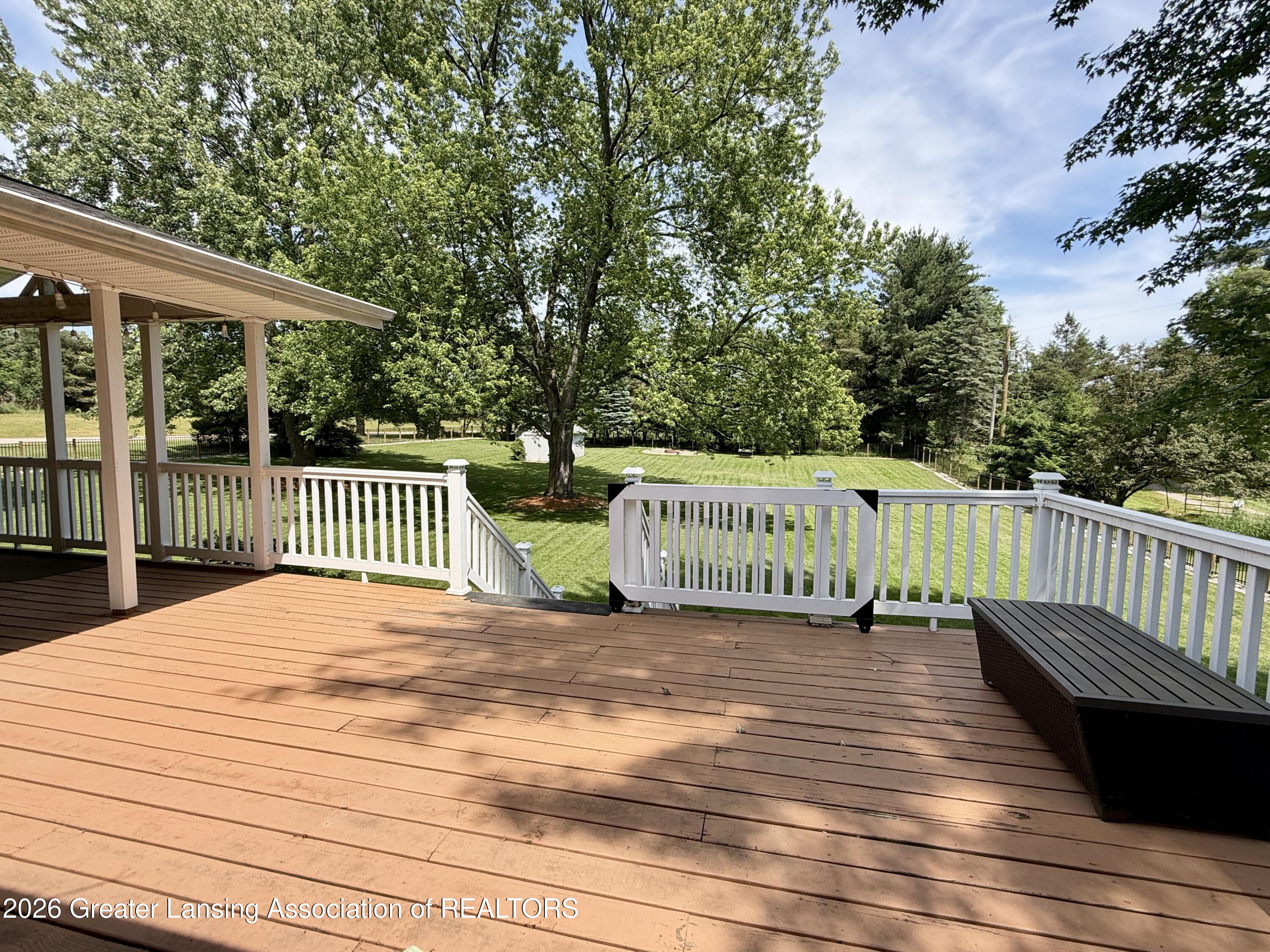 15479 Airport Road Lansing, MI 48906 - Photo 28 of 30 IMG_0361