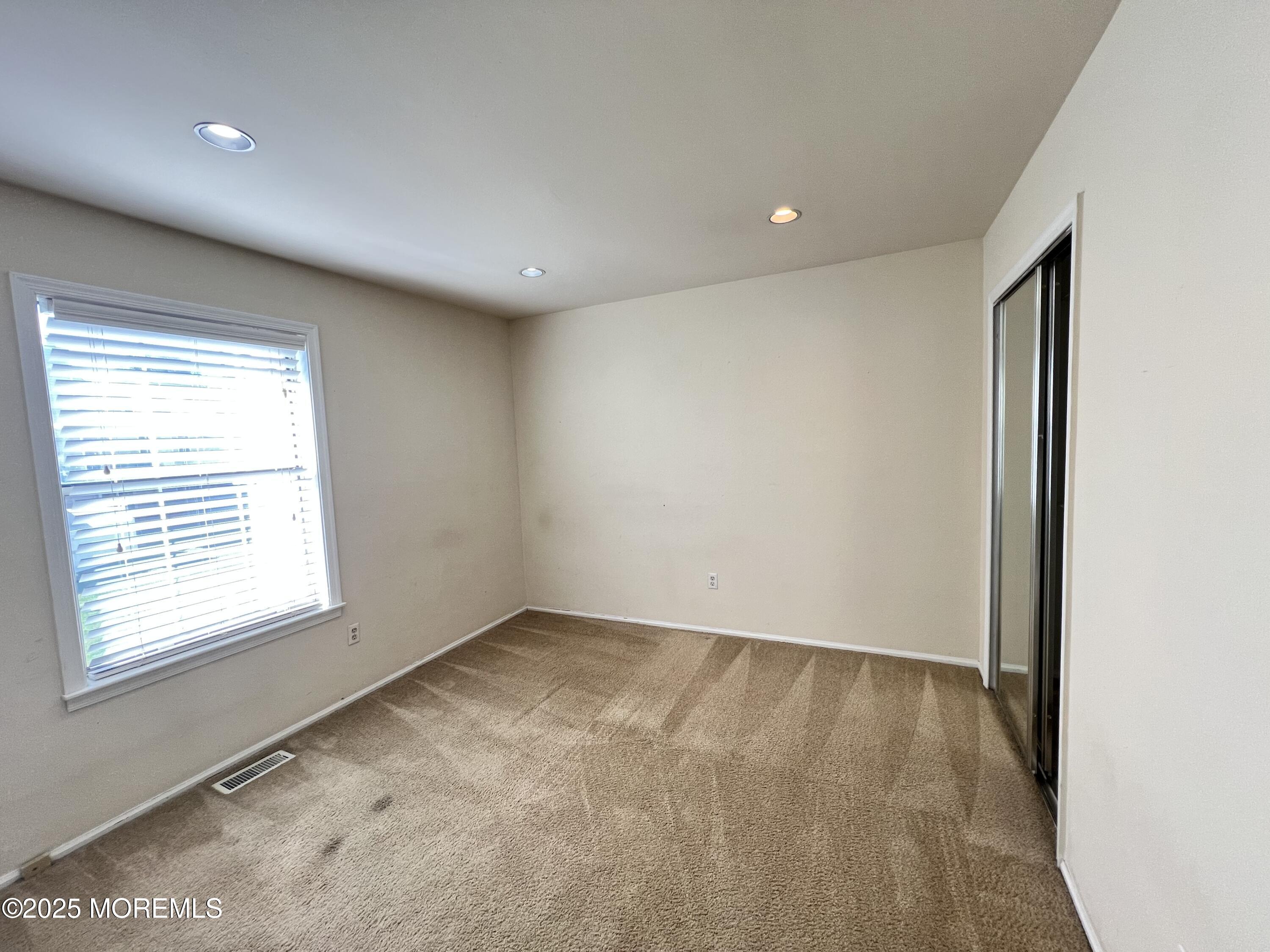 284 Fairfield Place Morganville, NJ 07751 - Photo 11 of 24 IMG_3173