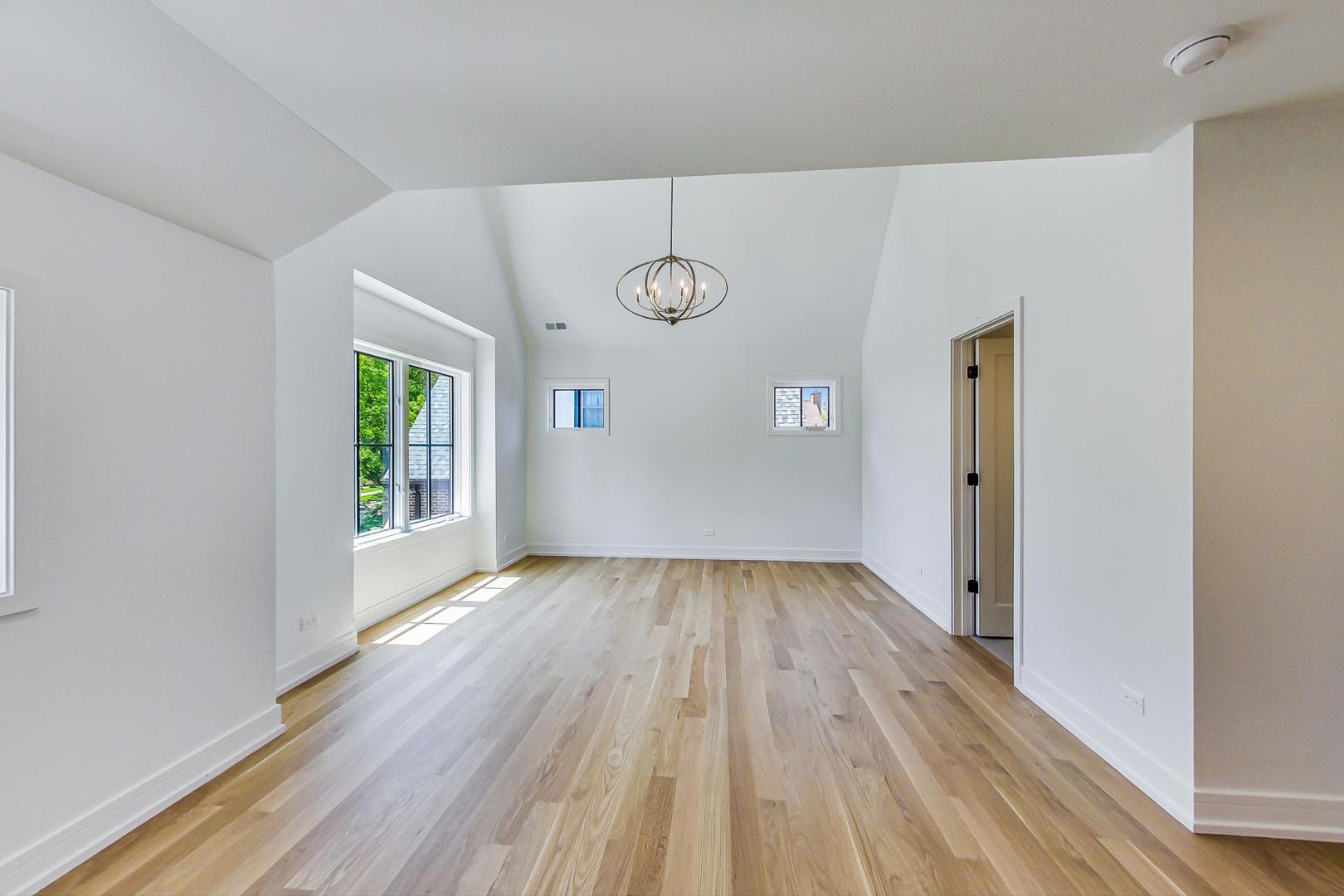 140 Rex Boulevard Elmhurst, IL 60126 - Photo 28 of 37