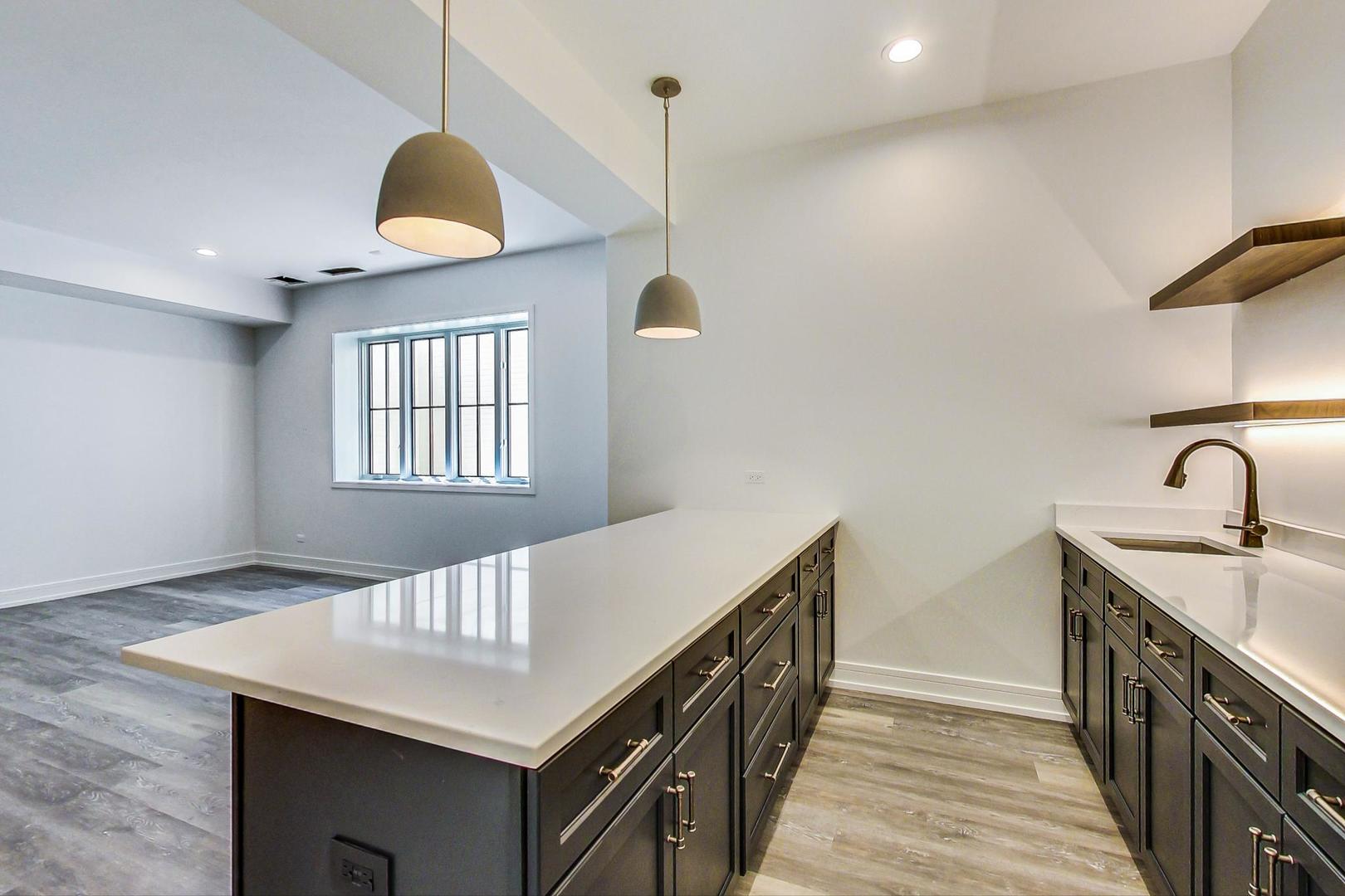 140 Rex Boulevard Elmhurst, IL 60126 - Photo 34 of 37