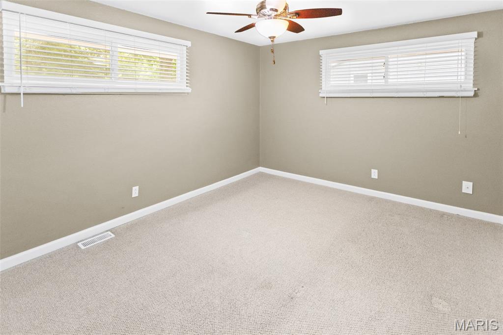 2255 Alby Street Alton, IL 62002 - Photo 19 of 67