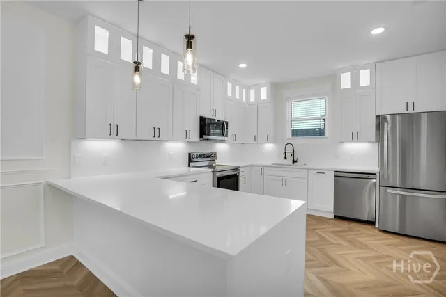 $3,300 | 773 East Duffy Street, Unit B, Savannah, GA 31401