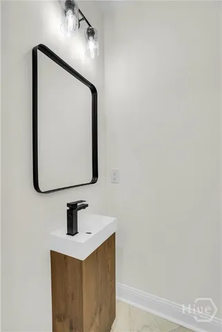 $3,300 | 773 East Duffy Street, Unit B, Savannah, GA 31401