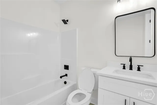 $3,300 | 773 East Duffy Street, Unit B, Savannah, GA 31401