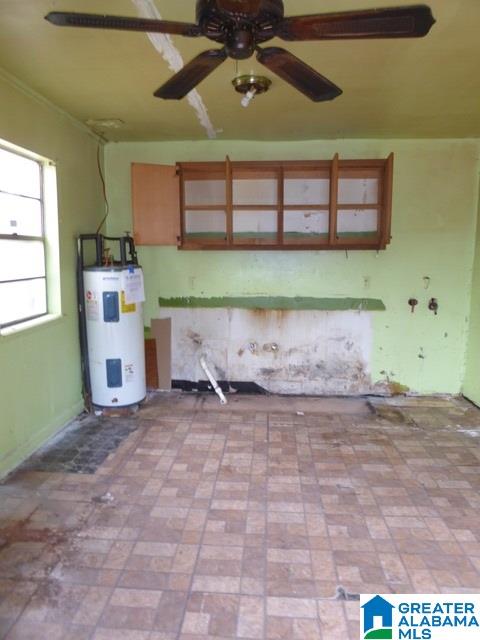 3236 45th Street Southwest Birmingham, AL 35221 - Photo 3 of 8