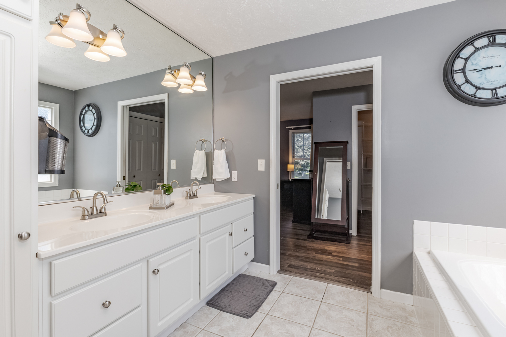 11 Fox Creek Road Towanda, IL 61776 - Photo 23 of 61