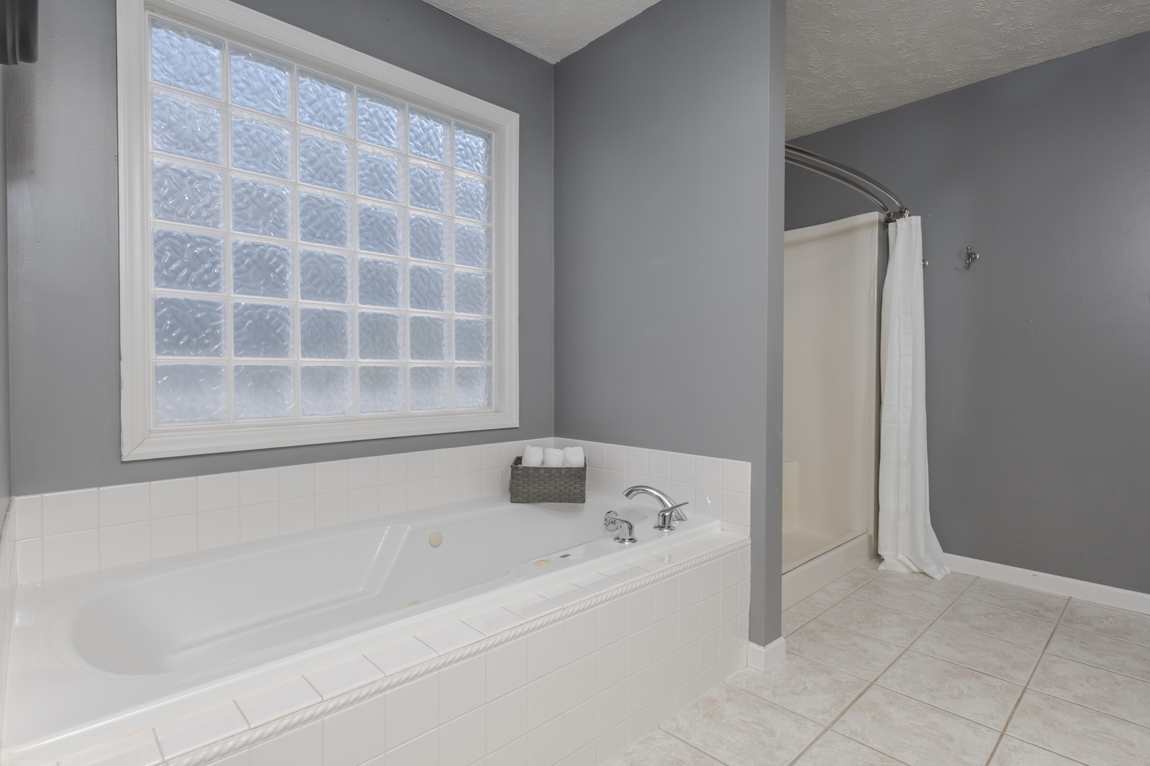 11 Fox Creek Road Towanda, IL 61776 - Photo 24 of 61