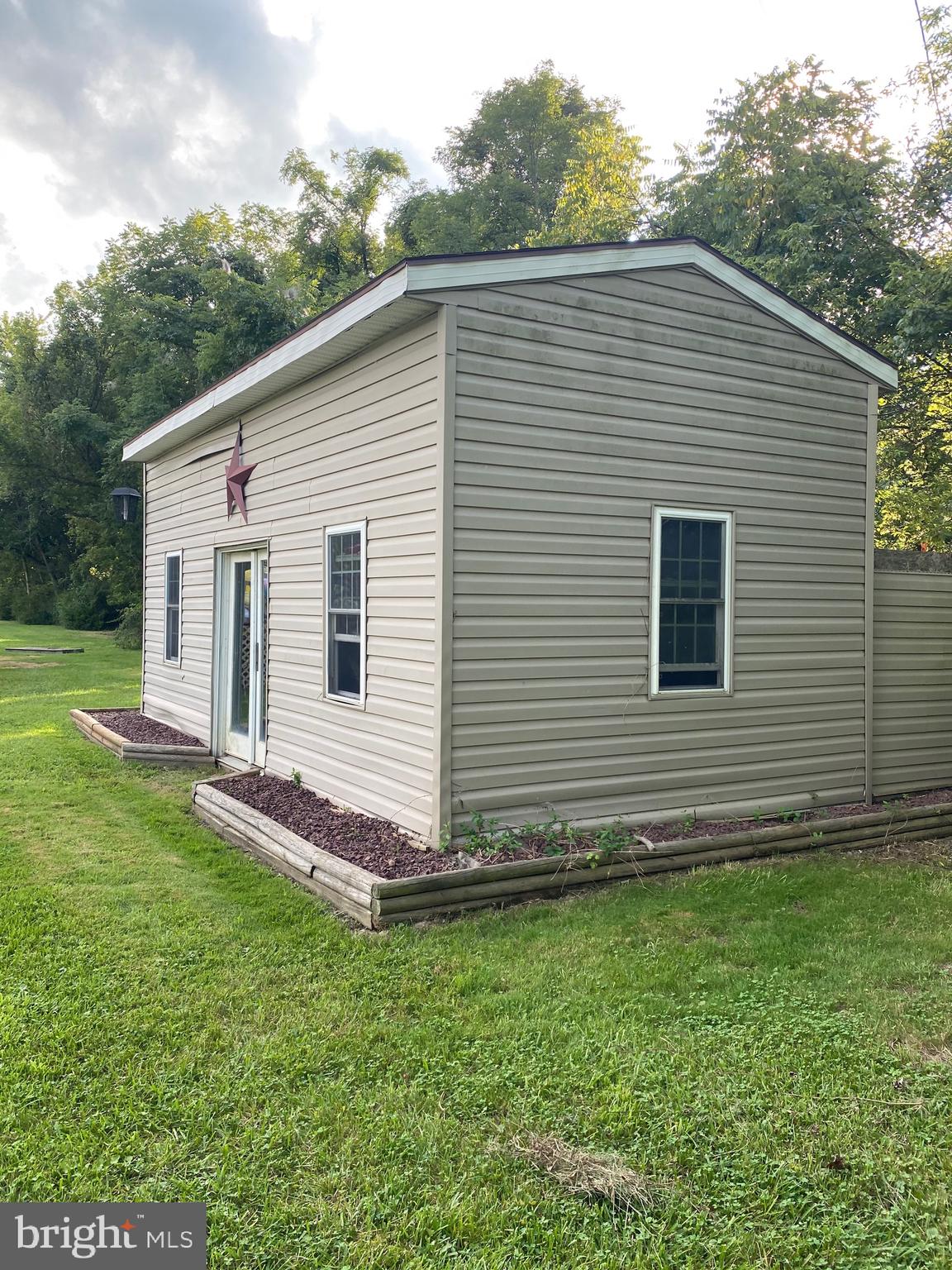 5607 Elizabethtown Road Palmyra, PA 17078 - Photo 27 of 32 12 x 24 shed with upper storage