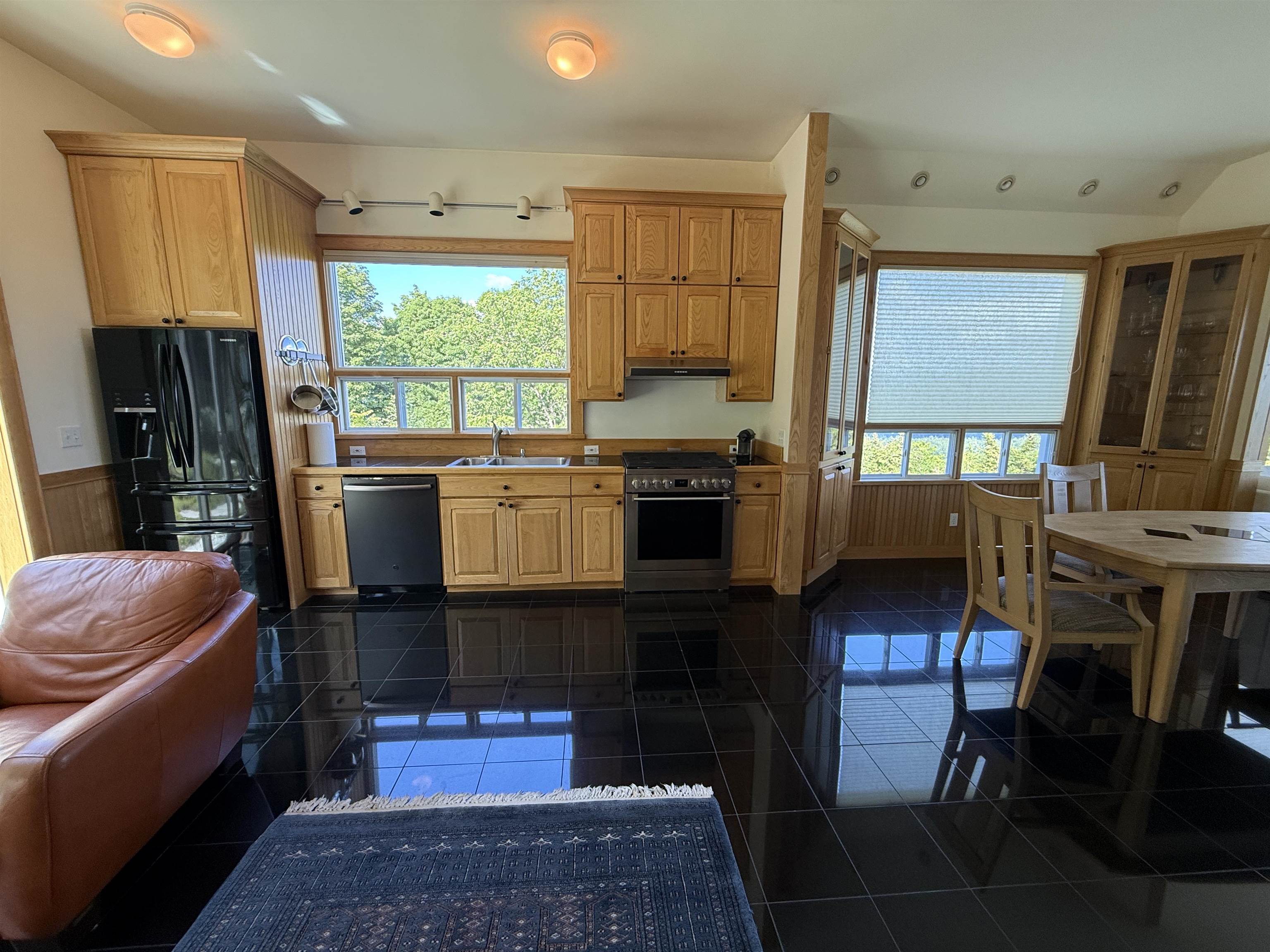 884 Palmer Hill Road Waitsfield, VT 05673 - Photo 7 of 43