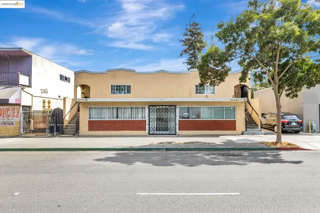 $849,000 | 3109 Sacramento Street, Berkeley, CA 94703