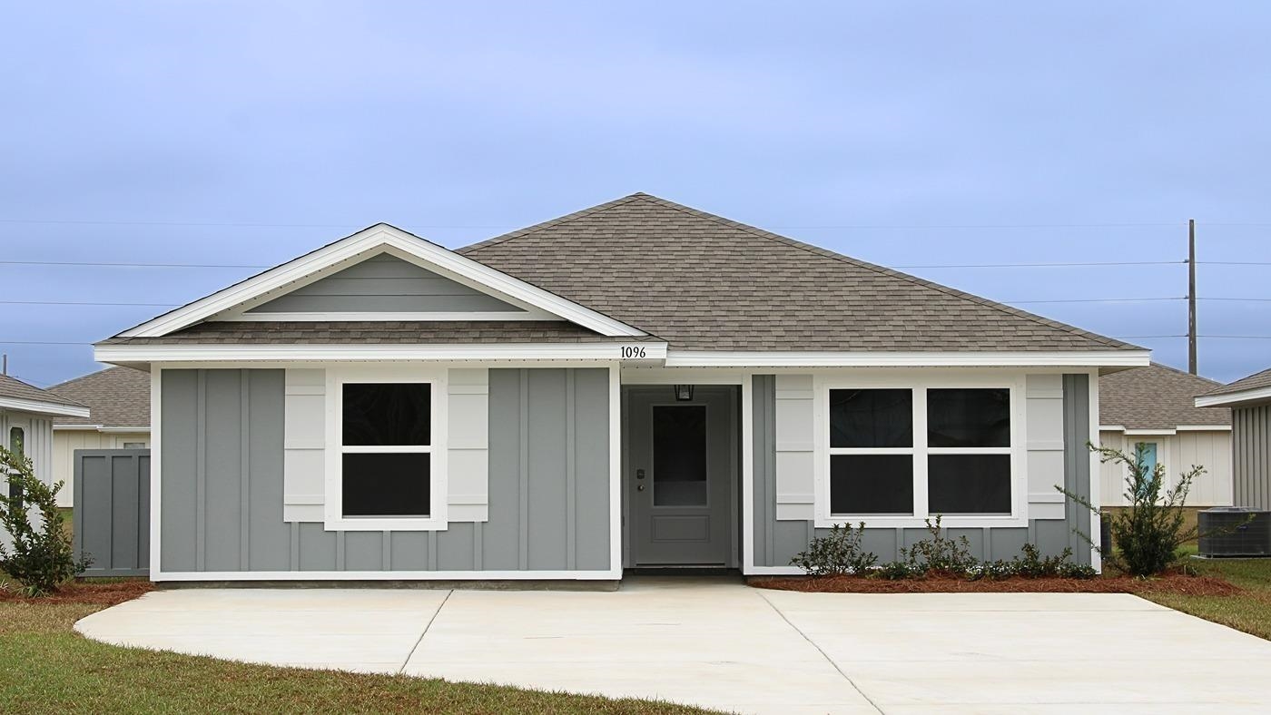 1096 South Bay Street Foley, AL 36535 - Photo 1 of 30