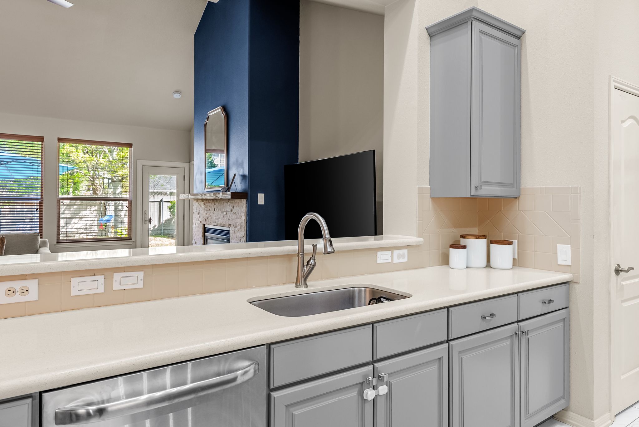 4512 Slickrock Cove Austin, TX 78747 - Photo 11 of 31