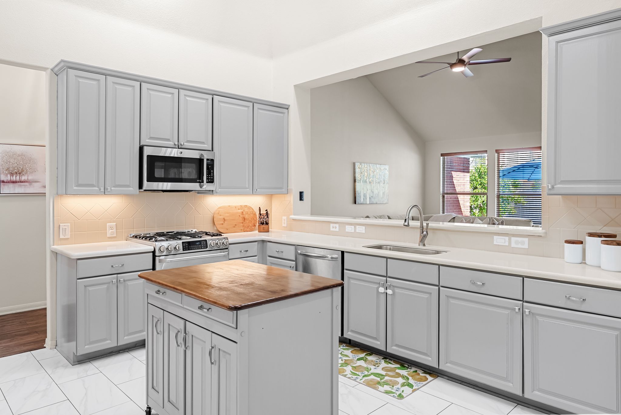 4512 Slickrock Cove Austin, TX 78747 - Photo 7 of 31