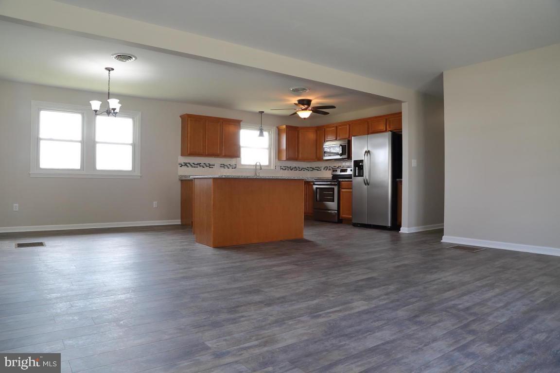 4 Briarcliff Road Elizabethtown, PA 17022 - Photo 6 of 21 Gallery Image 6