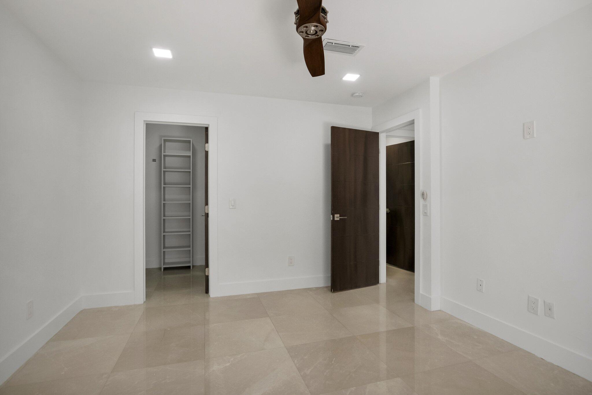21922 Cypress Drive Boca Raton, FL 33433 - Photo 23 of 47 29-web-or-mls-DSC_1256