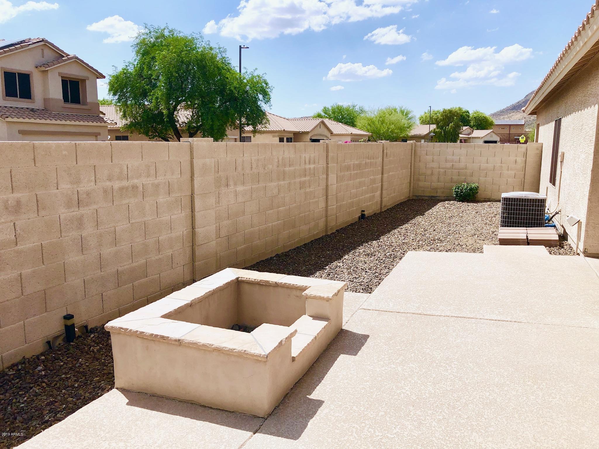 4053 West Saddlehorn Road Phoenix, AZ 85083 - Photo 37 of 47 Large Private Side Yard