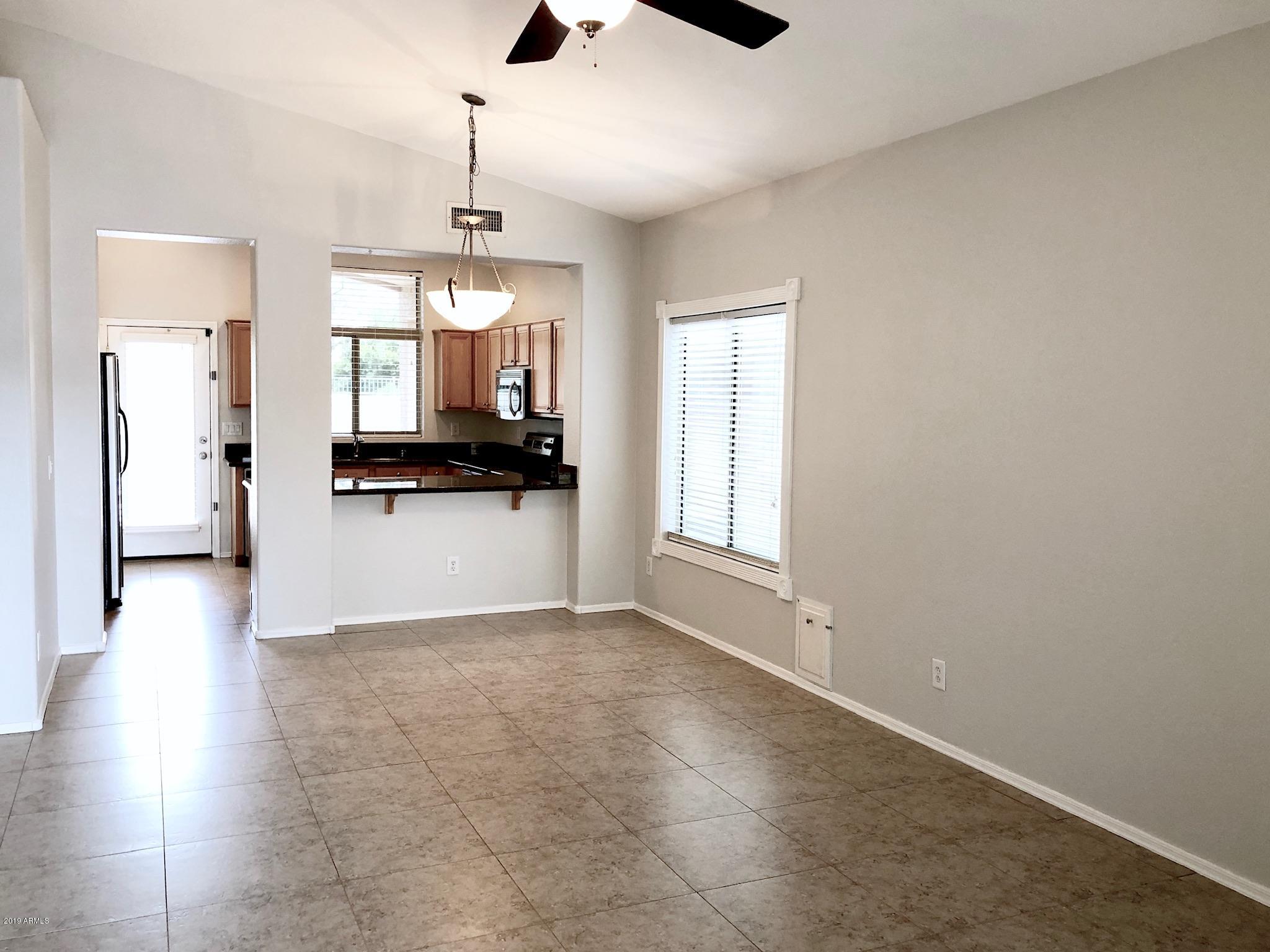 4053 West Saddlehorn Road Phoenix, AZ 85083 - Photo 4 of 47 Vaulted Ceilings