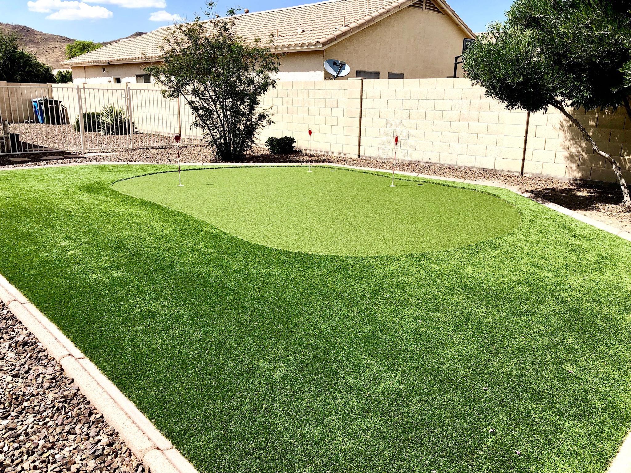 4053 West Saddlehorn Road Phoenix, AZ 85083 - Photo 10 of 47 Putting Green