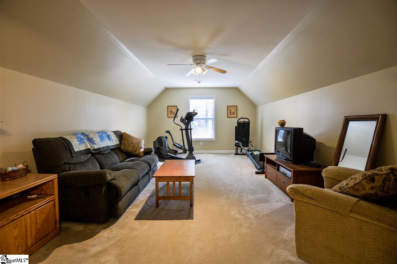 174 Pheasant Way Fountain Inn, SC 29644 - Photo 28 of 36