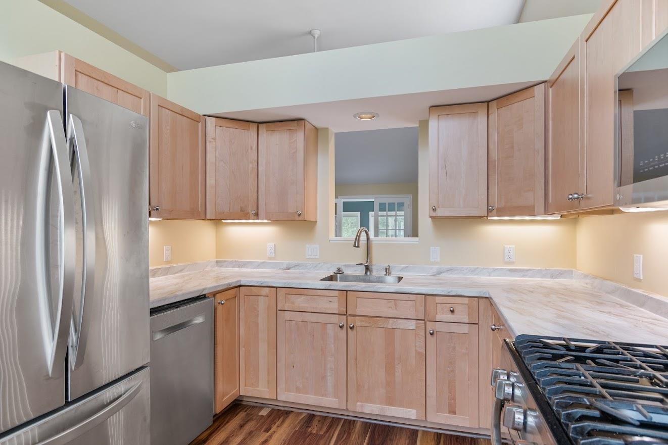 288 Whitewater Circle Williston, VT 05495 - Photo 13 of 54