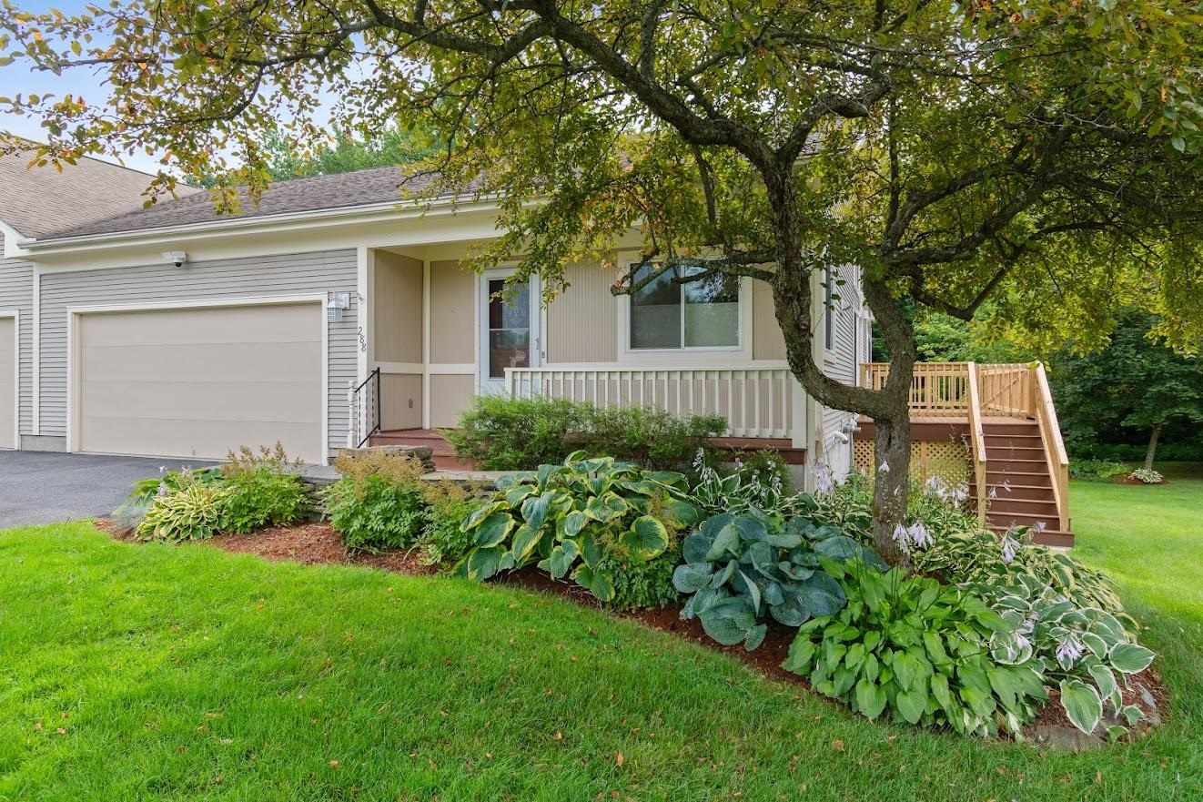 288 Whitewater Circle Williston, VT 05495 - Photo 3 of 54