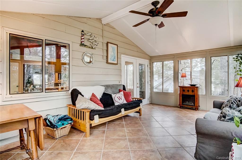 7714 Robin Crest Road Charlotte, NC 28226 - Photo 17 of 36 Gallery Image 17