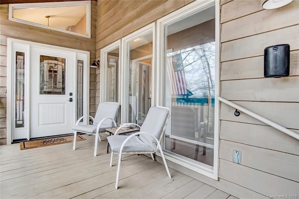 7714 Robin Crest Road Charlotte, NC 28226 - Photo 3 of 36 Gallery Image 3