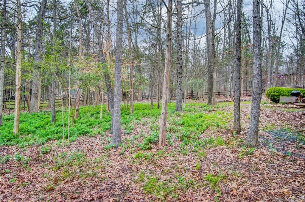 7714 Robin Crest Road Charlotte, NC 28226 - Photo 34 of 36 Gallery Image 34