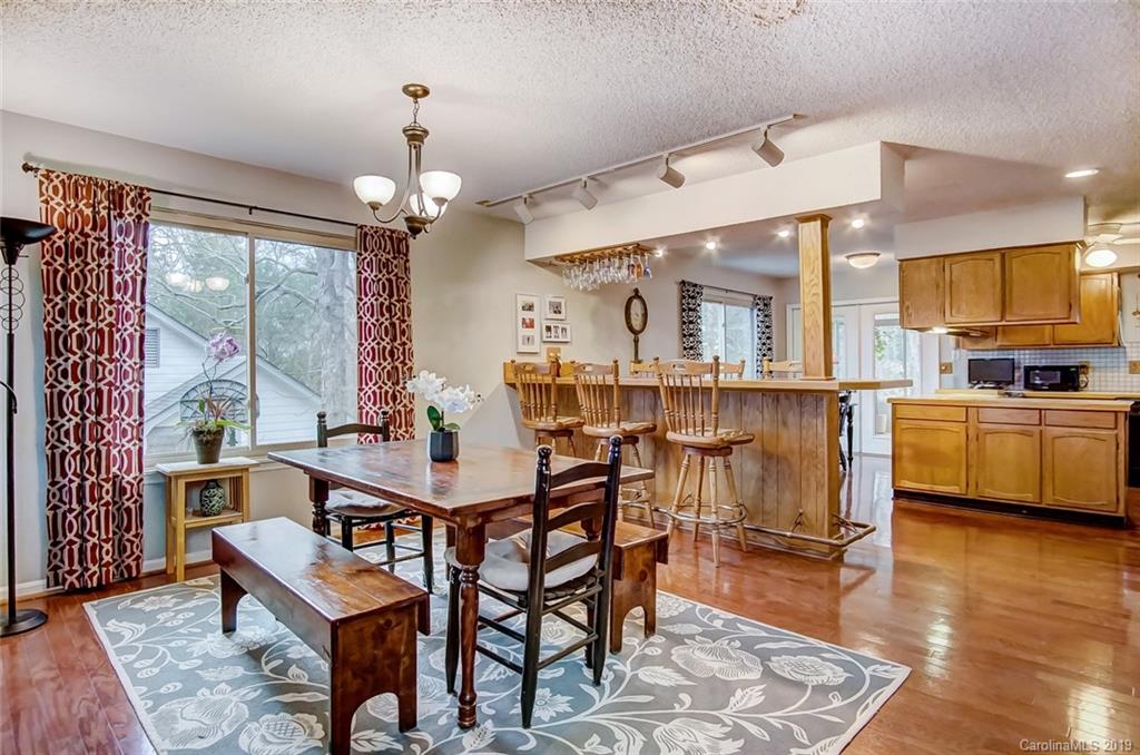 7714 Robin Crest Road Charlotte, NC 28226 - Photo 10 of 36 Gallery Image 10
