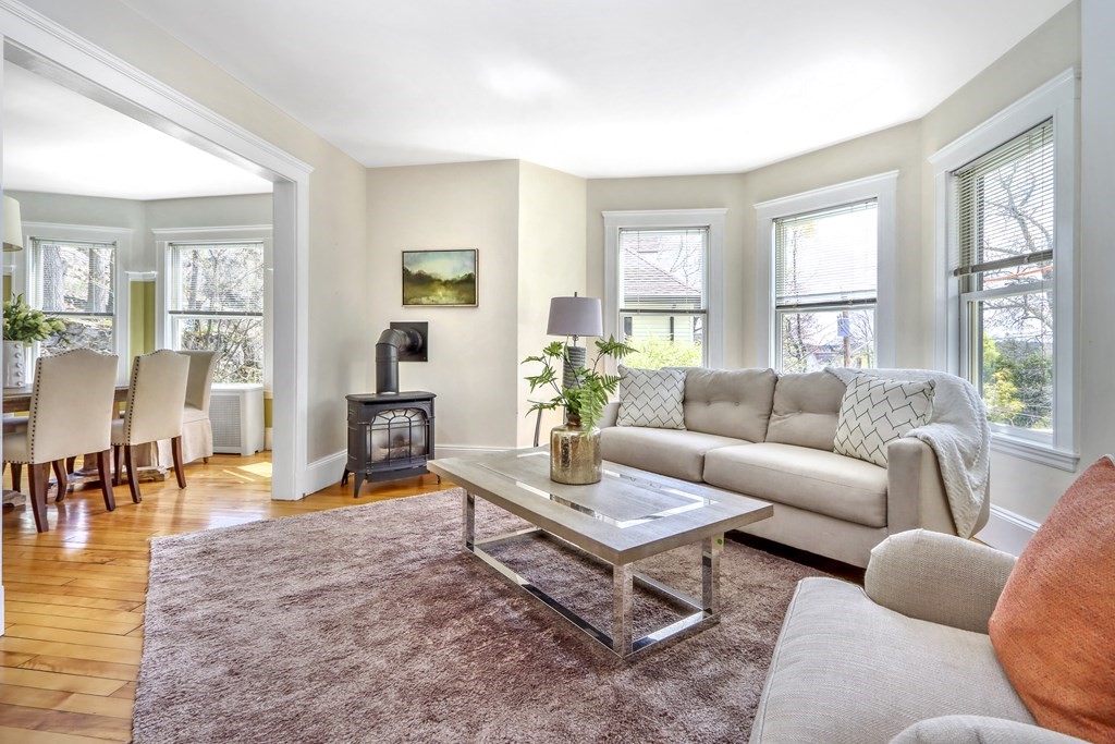 37 Nowell Road Melrose, MA 02176 - Photo 7 of 40 Gallery Image 7
