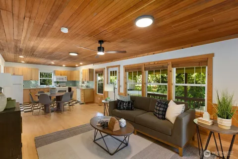 $750,000 | 33917 Southeast 43rd Street, Fall City, WA 98024