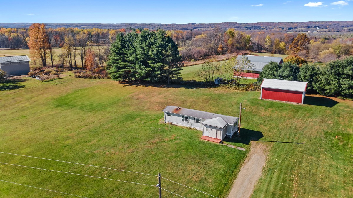 11328 Donation Road Waterford, PA 16441 - Photo 12 of 13 Gallery Image 12