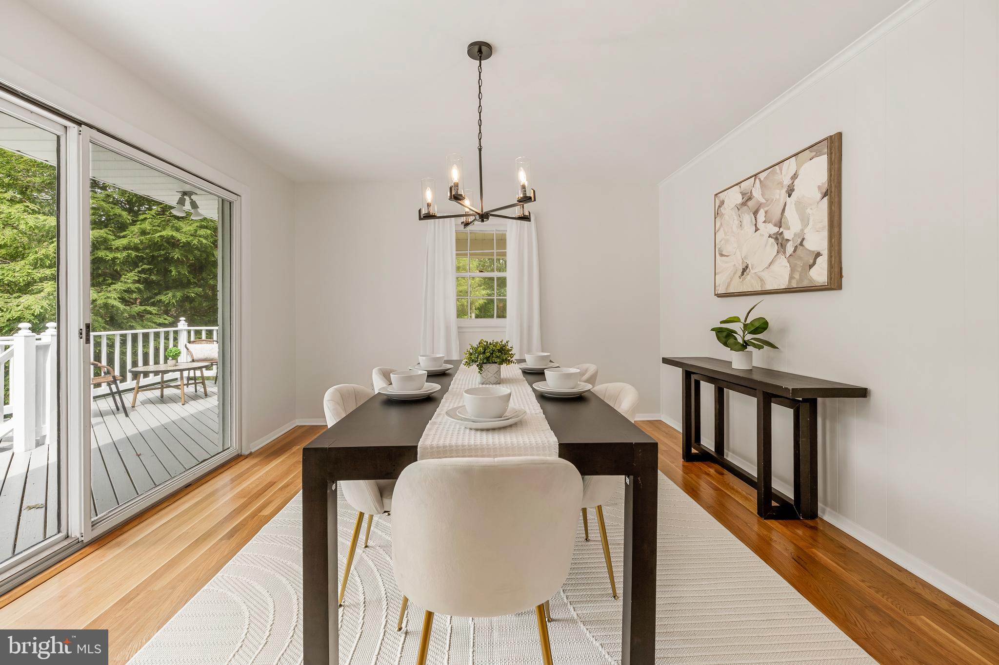 7842 Doane Court Springfield, VA 22152 - Photo 9 of 45 Bright Dining Room
