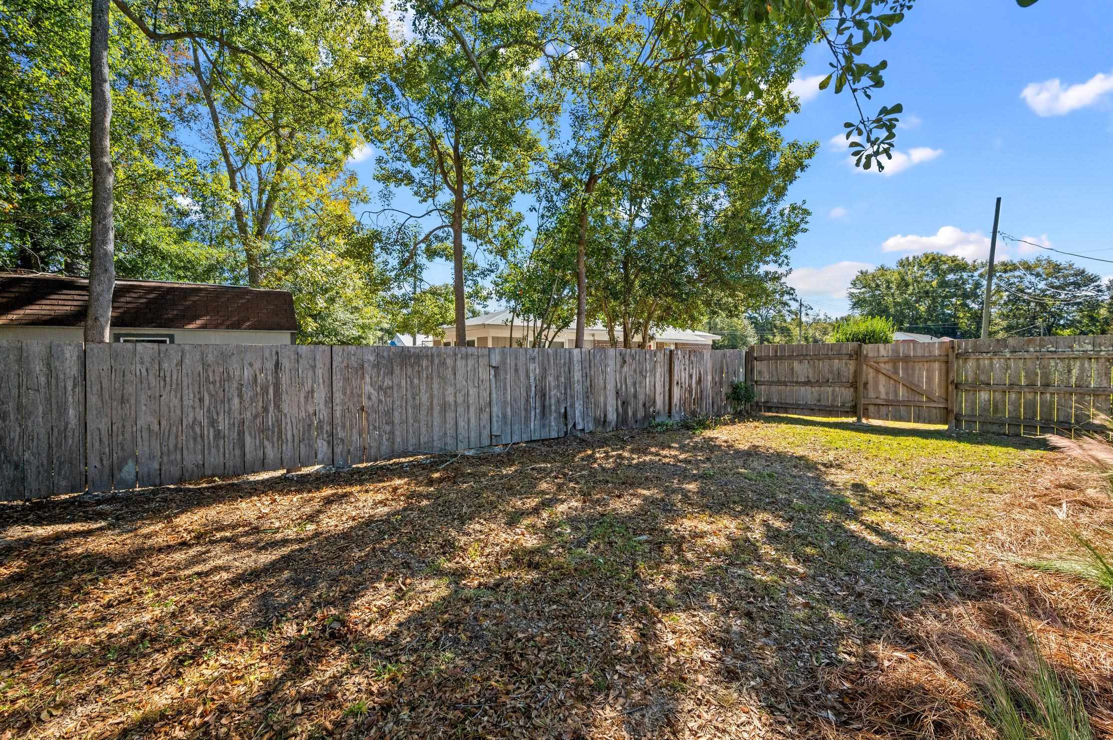 102 West Laurel Street Atmore, AL 36502 - Photo 21 of 24