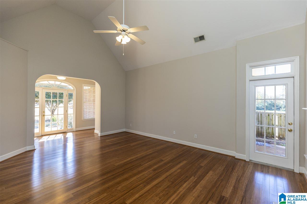 100 Silverstone Lane Alabaster, AL 35007 - Photo 11 of 44