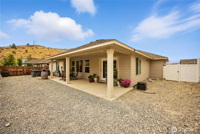 $530,000 | 479 Spring View Place, Chelan, WA 98816