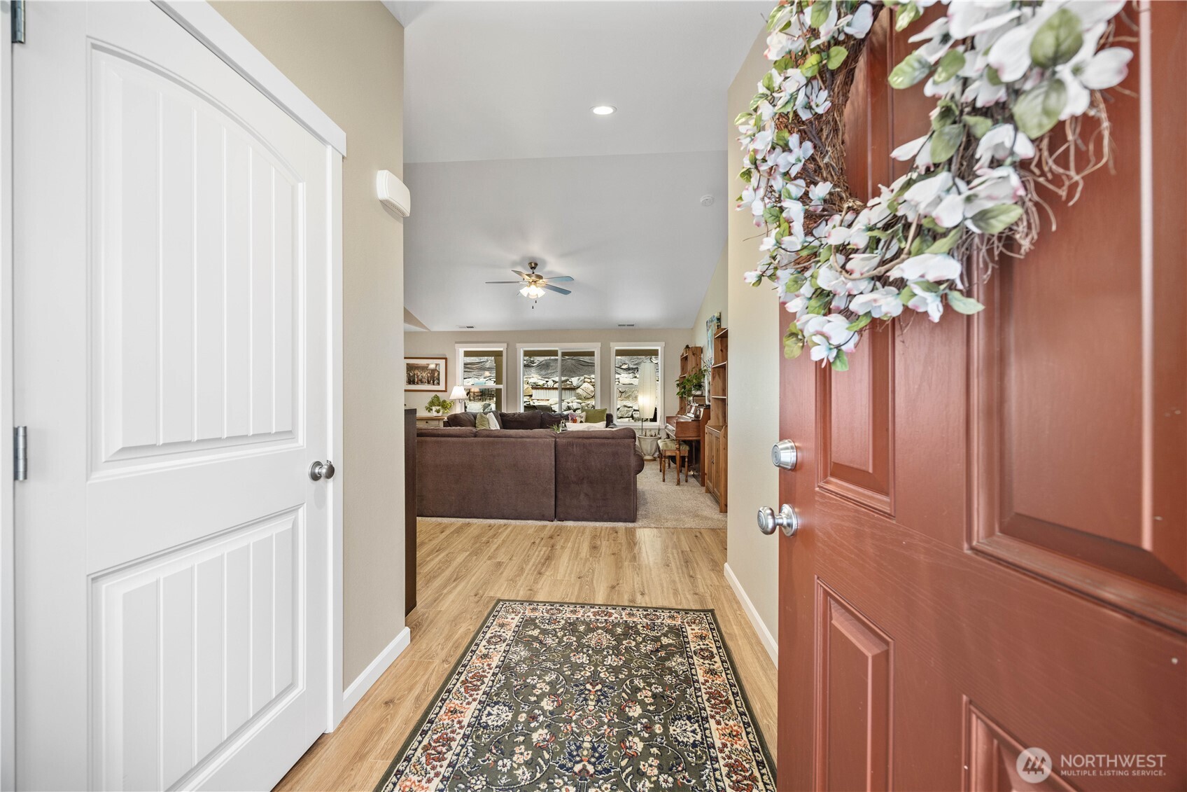 479 Spring View Place Chelan, WA 98816 - Photo 5 of 37 a view of a living room and a chandelier