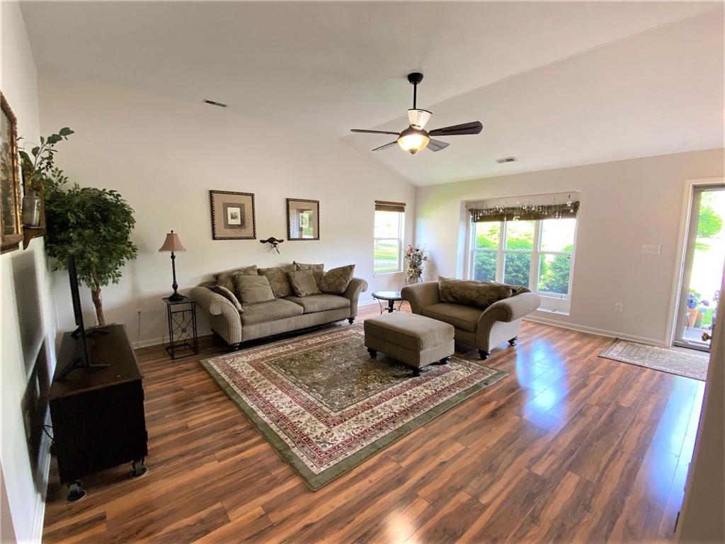15045 Oak Road Carmel, IN 46033 - Photo 3 of 19